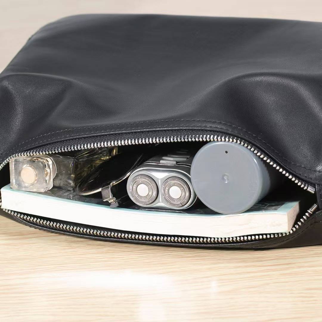 通勤簡約真皮小背包 男士單肩背包斜背包 頭層牛皮耐磨實用斜跨包 男生側背包推薦 真皮包包