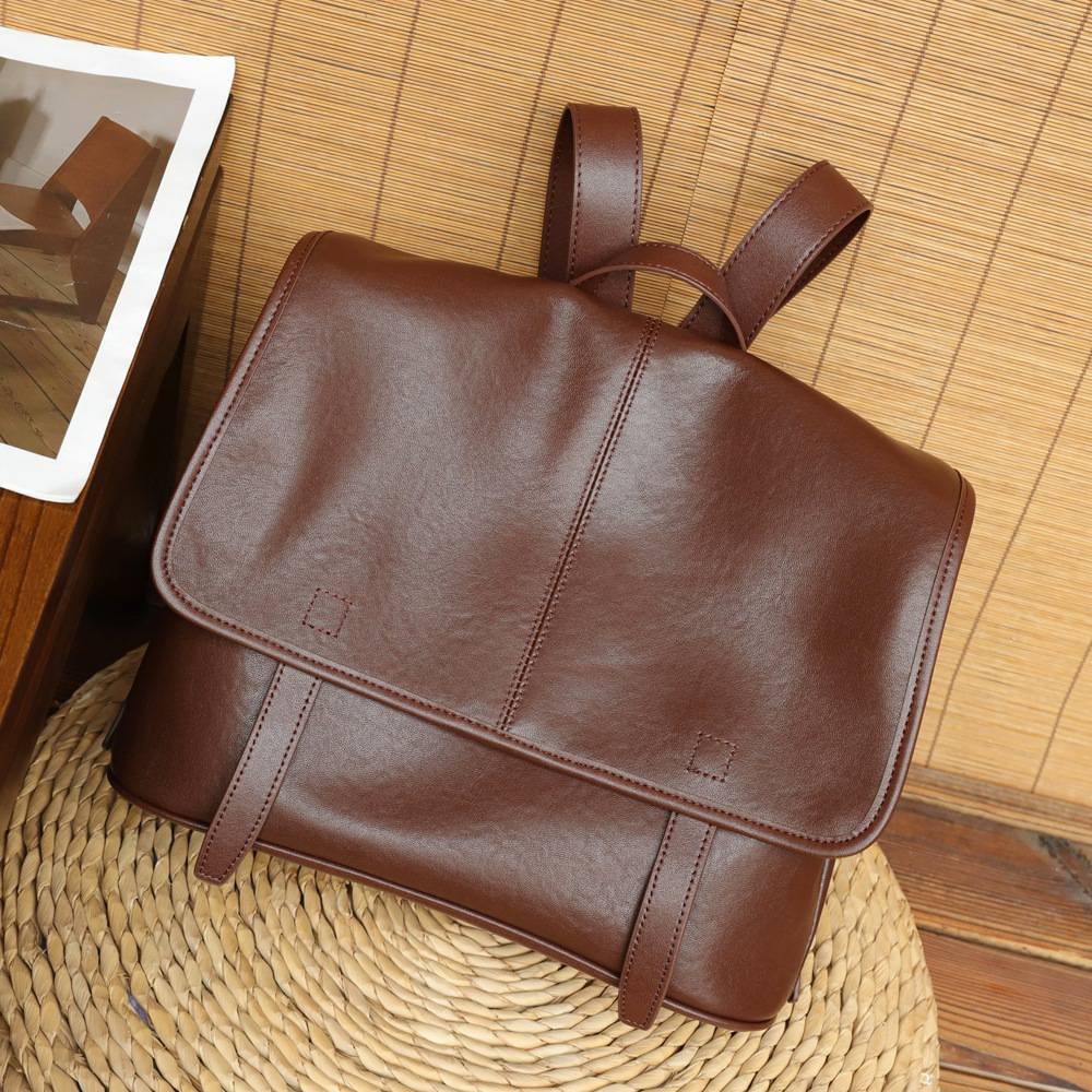 新款真皮女包學生書包 頭層植鞣牛皮雙肩包 經典郵差包後背包 女式復古背包推薦 真皮包包