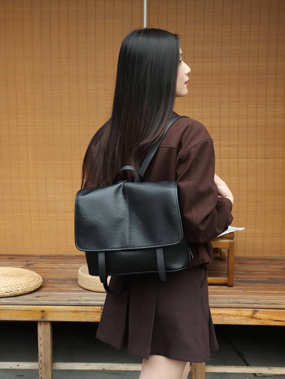 新款真皮女包學生書包 頭層植鞣牛皮雙肩包 經典郵差包後背包 女式復古背包推薦 真皮包包