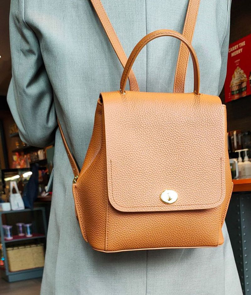 新款女士雙肩包 大容量時尚高級感小眾設計ins風牛皮後背包 真皮女生學生書包推薦 真皮包包