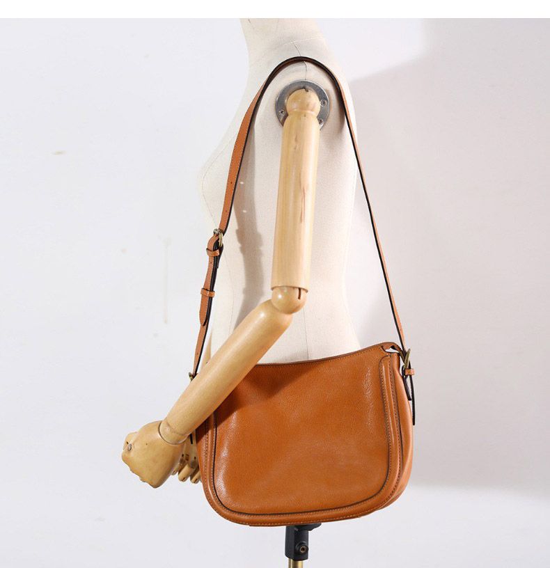 頭層植鞣牛皮郵差包 復古手工真皮女士斜背包 新款女生文藝風休閒單肩背包斜挎包推薦 真皮包包