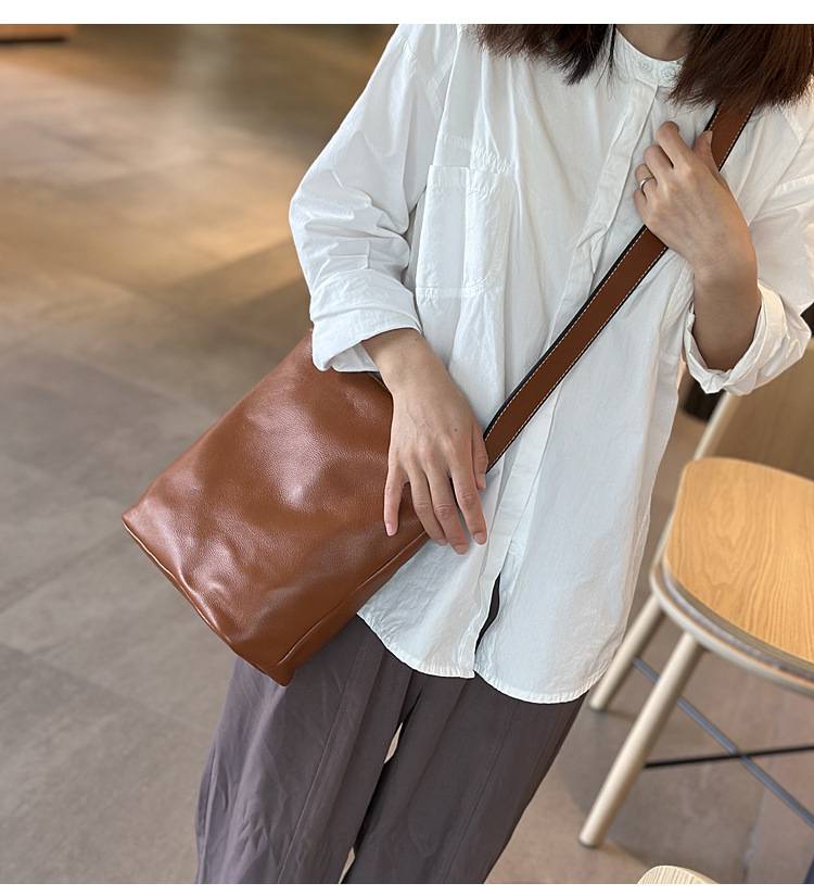 新款日系休閑牛皮斜挎包 復古百搭真皮女包 頭層牛皮單肩包女水桶包軟皮斜背包推薦 真皮包包