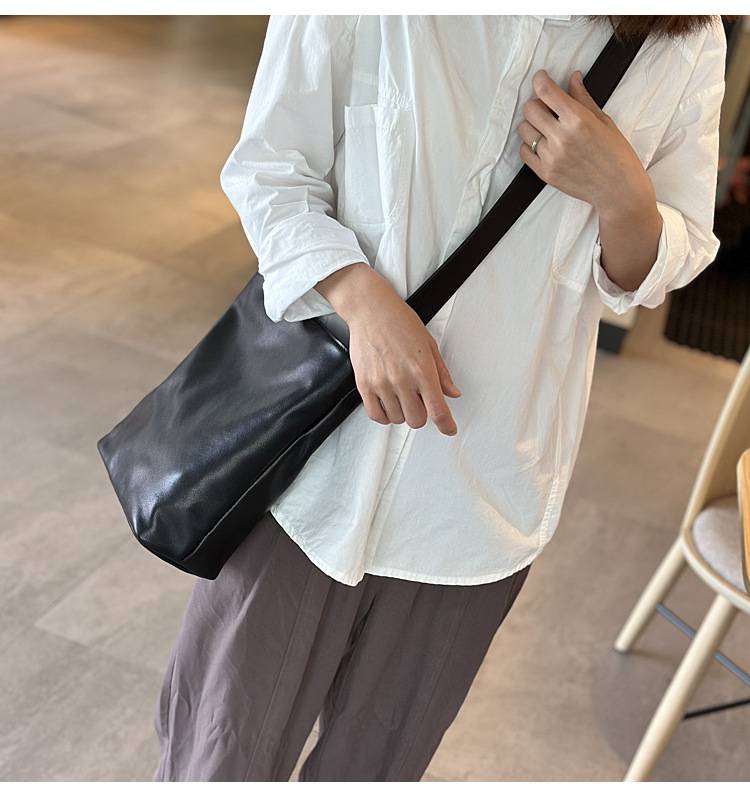 新款日系休閑牛皮斜挎包 復古百搭真皮女包 頭層牛皮單肩包女水桶包軟皮斜背包推薦 真皮包包