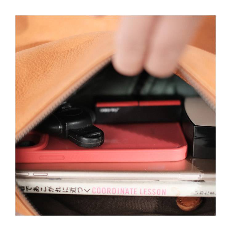 復古手工擦色頭層植鞣皮斜背包 高級質感牛皮水桶包托特包 新款真皮女包斜挎包推薦 真皮包包