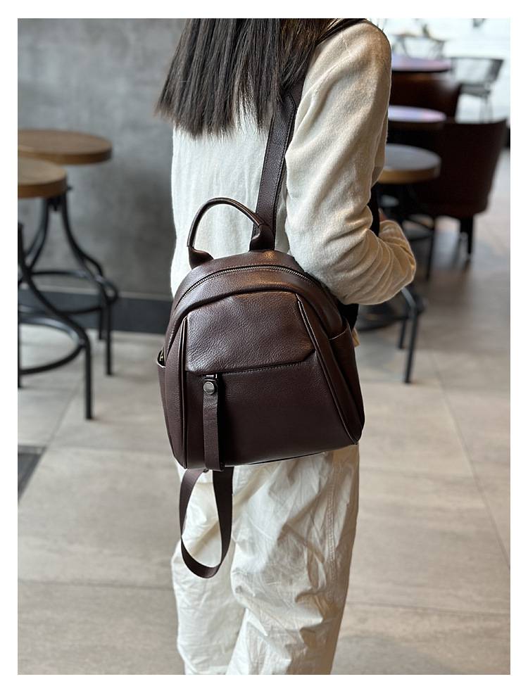 復古頭層牛皮女式雙肩包 新款時尚真皮女包學生書包 簡約百搭小背包軟皮後背包推薦 真皮包包